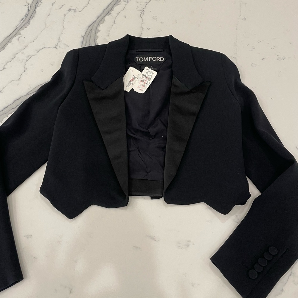 TOM FORD CROPPED BLACK TUXEDO JACKET sz 2-4 NEW W/TAGS
